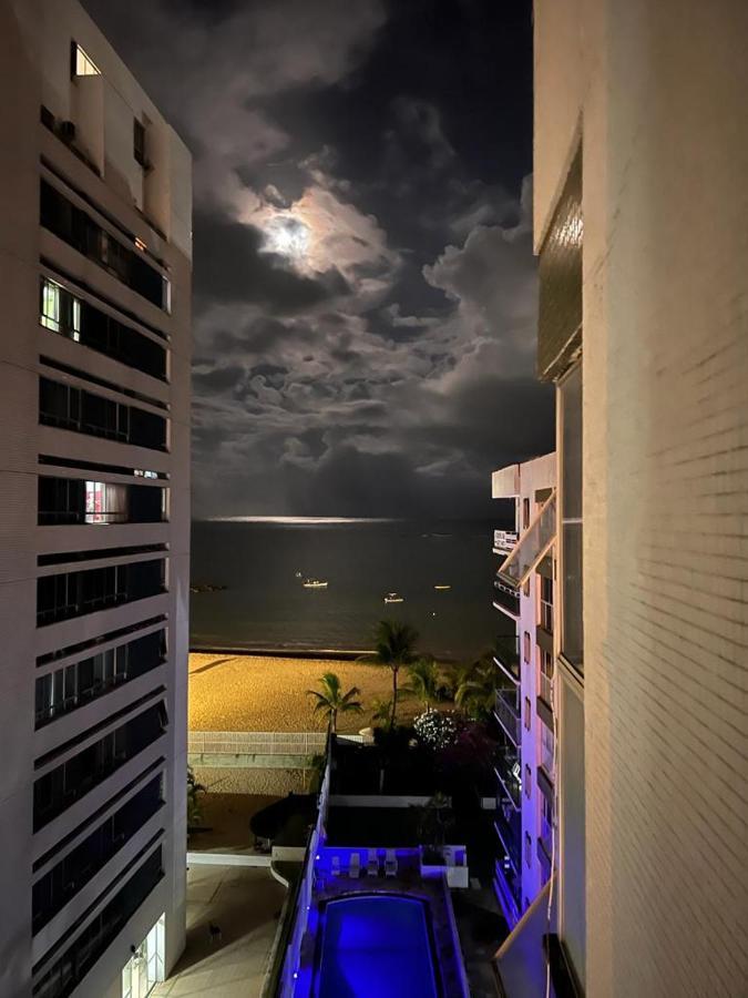 Apto 3 Quartos Pe Na Areia Prox De Recife